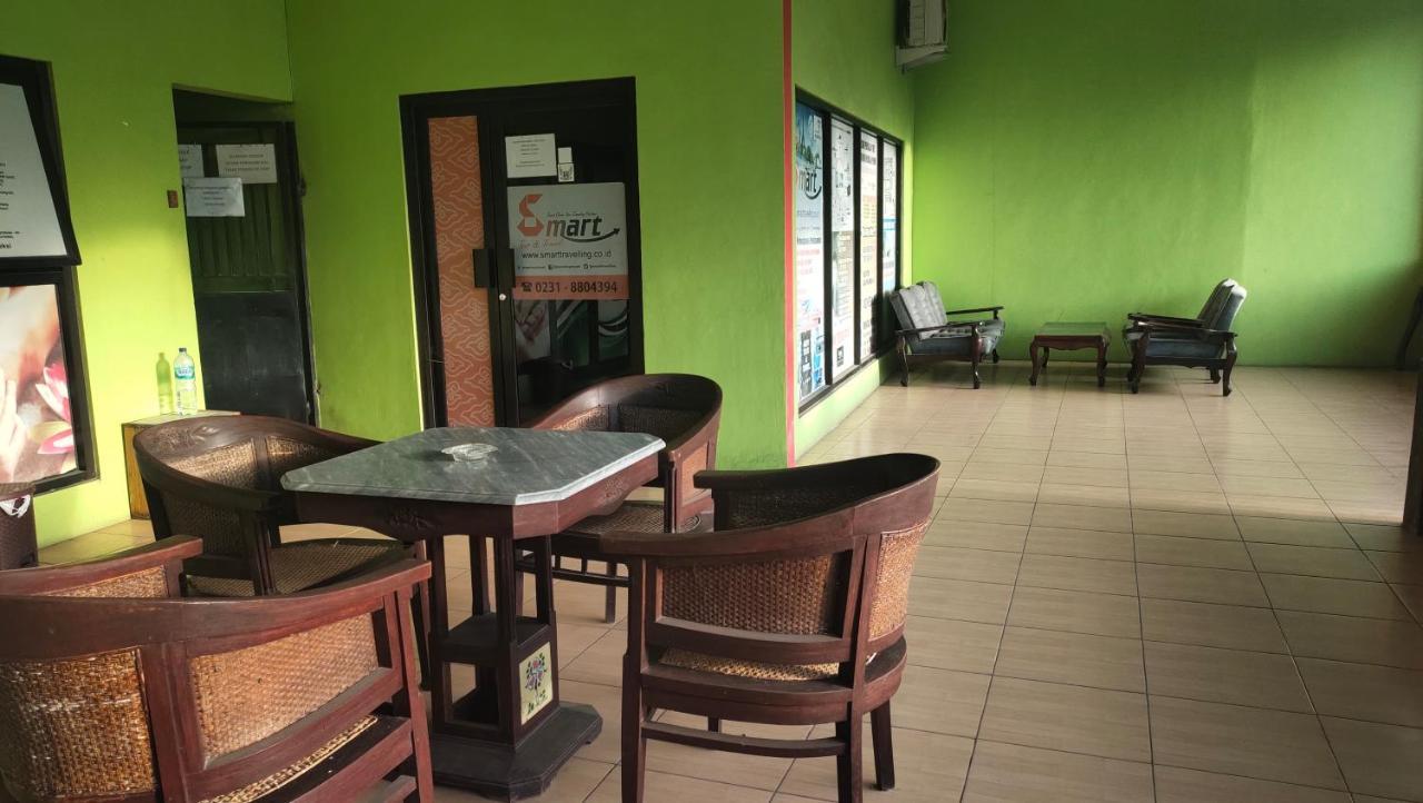 Oyo 90157 Griya Andon Syariah Hotel Cirebon Ngoại thất bức ảnh